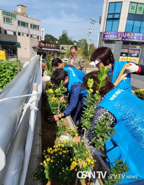 바르게살기운동 청북읍위원회 ‘꽃길가꾸기 행사’ 개최