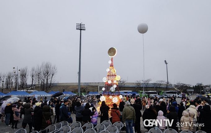 평택시 신평동주민자치회, 정월대보름 친환경 LED 달집 축제 개최