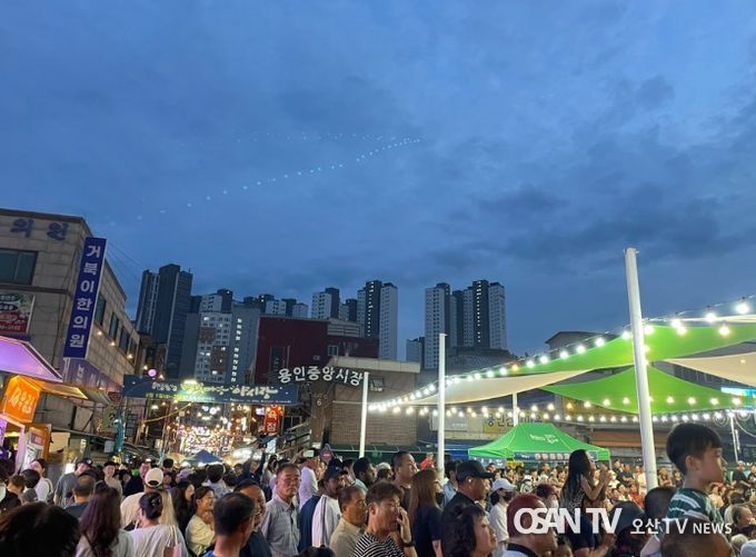 지난해 열렸던 제1회 별빛마당야시장 행사장 전경