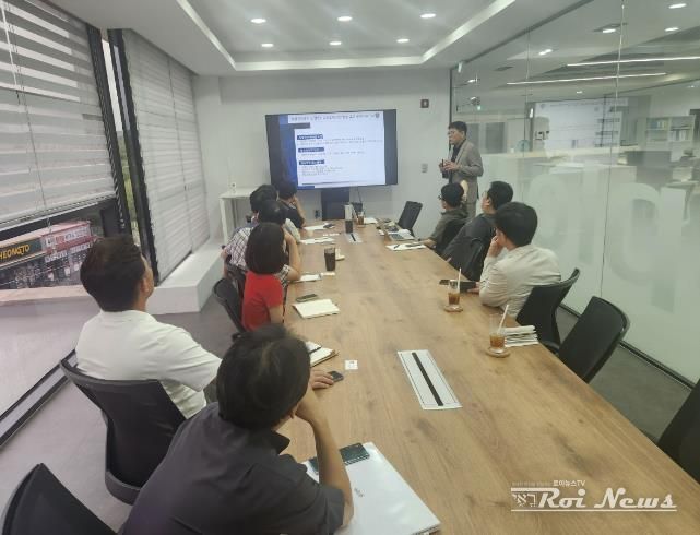 용인특례시와 경기남부지방경찰청이 반도체장비 기업 '애플티' 임직원을 대상으로 기술보호 교육을 진행했다.