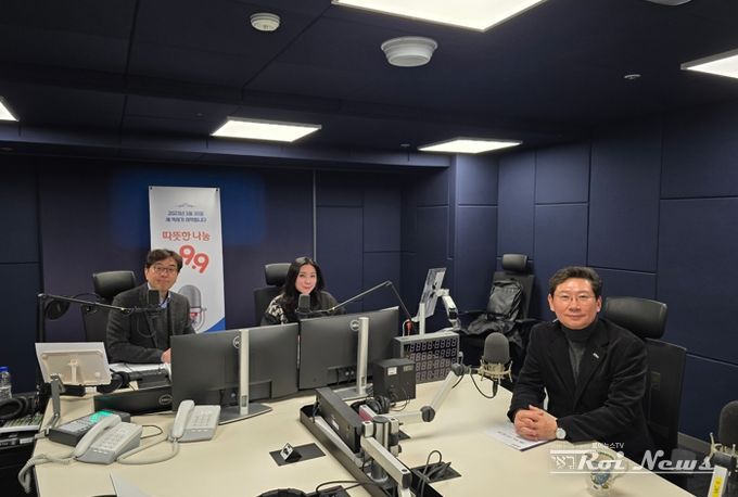 이상일 용인특례시장이 24일 OBS라디오 '최진만 이유나의 굿모닝 OBS'에 출연해 용인특례시의 시정 운영에 대한 의견을 말했다.