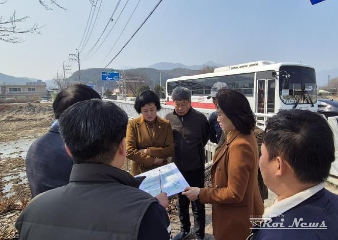 경기도의회 박명숙·이혜원 의원, 단월면 향소교 일대 교통정체 해소 위해 현장점검