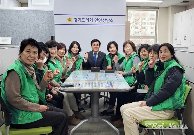 문형근 위원장,