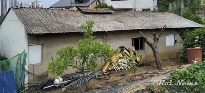 슬레이트 지붕 건물